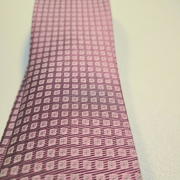 Kenneth Cole Awearness Checkered Skinny Silk Tie Pink Mens Accessories - Picture 5 of 9